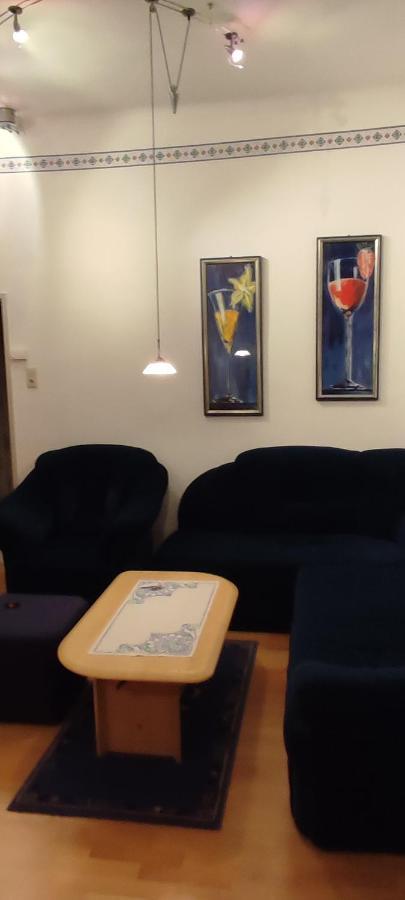 2-Room Appartment Near Westbahnhof Vienna Luaran gambar