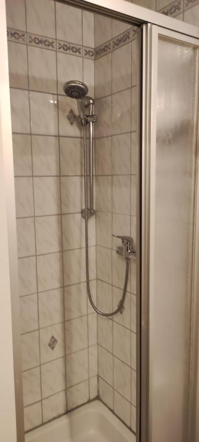 2-Room Appartment Near Westbahnhof Vienna Luaran gambar