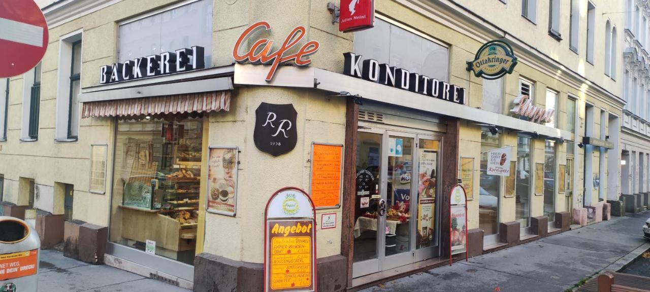 2-Room Appartment Near Westbahnhof Vienna Luaran gambar